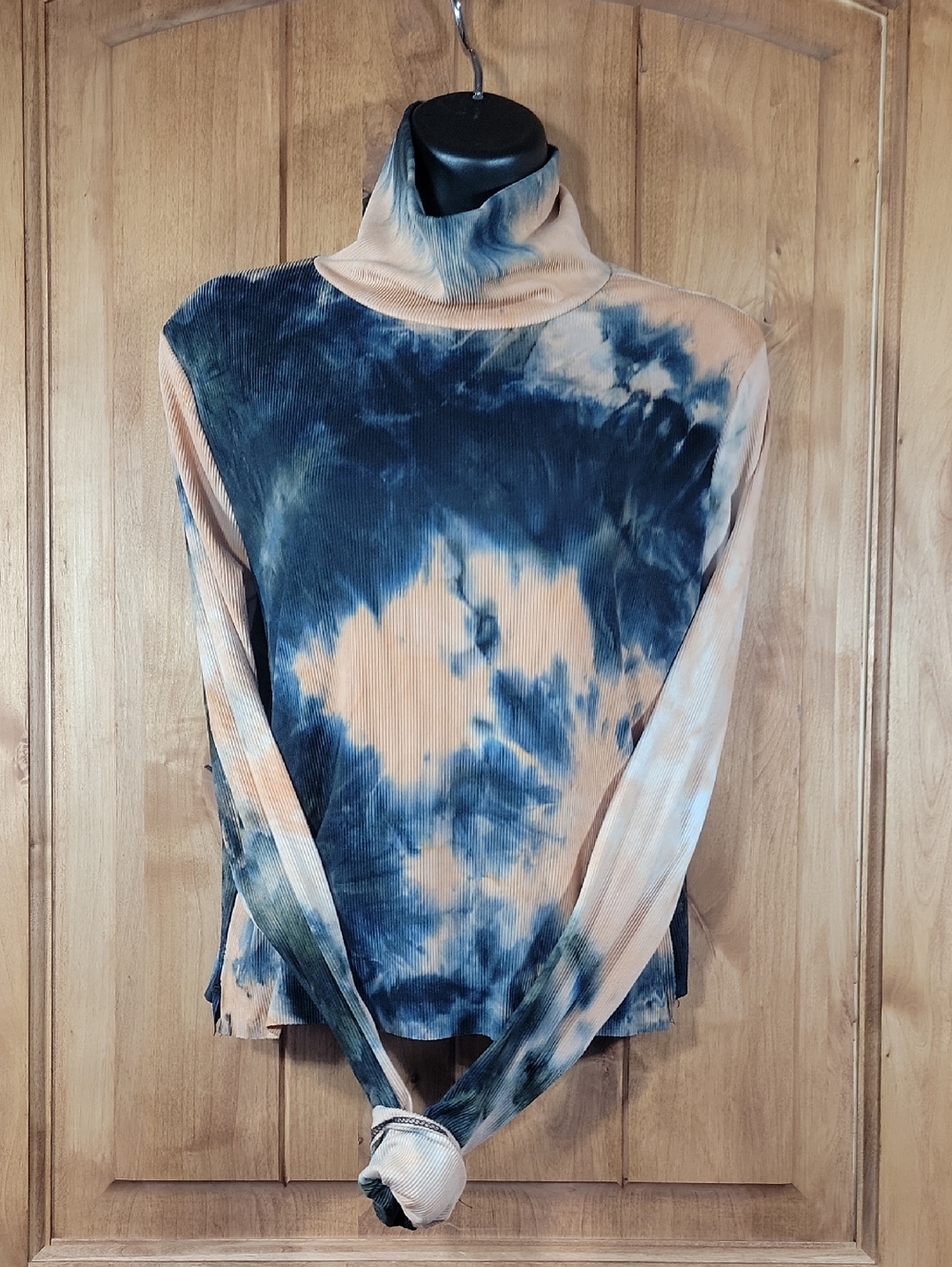 Dip-Dye Rib Knit Turtleneck